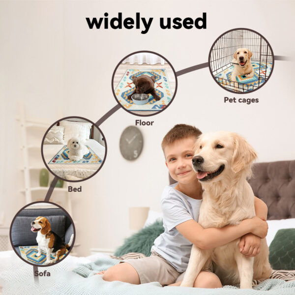 Pet Summer Cooling Ice Silk Pad Cool Feeling Ice Pad Pet Supplies - Image 2