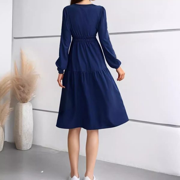 V-neck Solid Color Long Sleeve Waist Dress - Image 3